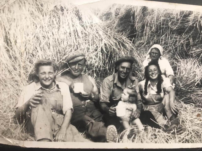 A group of workers on White House Farm