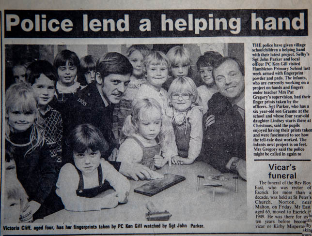 Police visit the school children