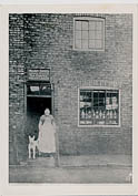 Elizabeth Sayner, Shop Keeper